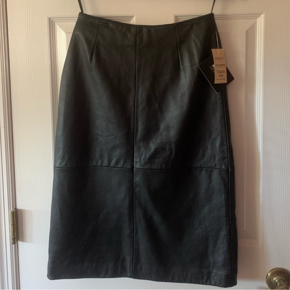 Wilsons Leather Dresses & Skirts - Wilsons black leather skirt